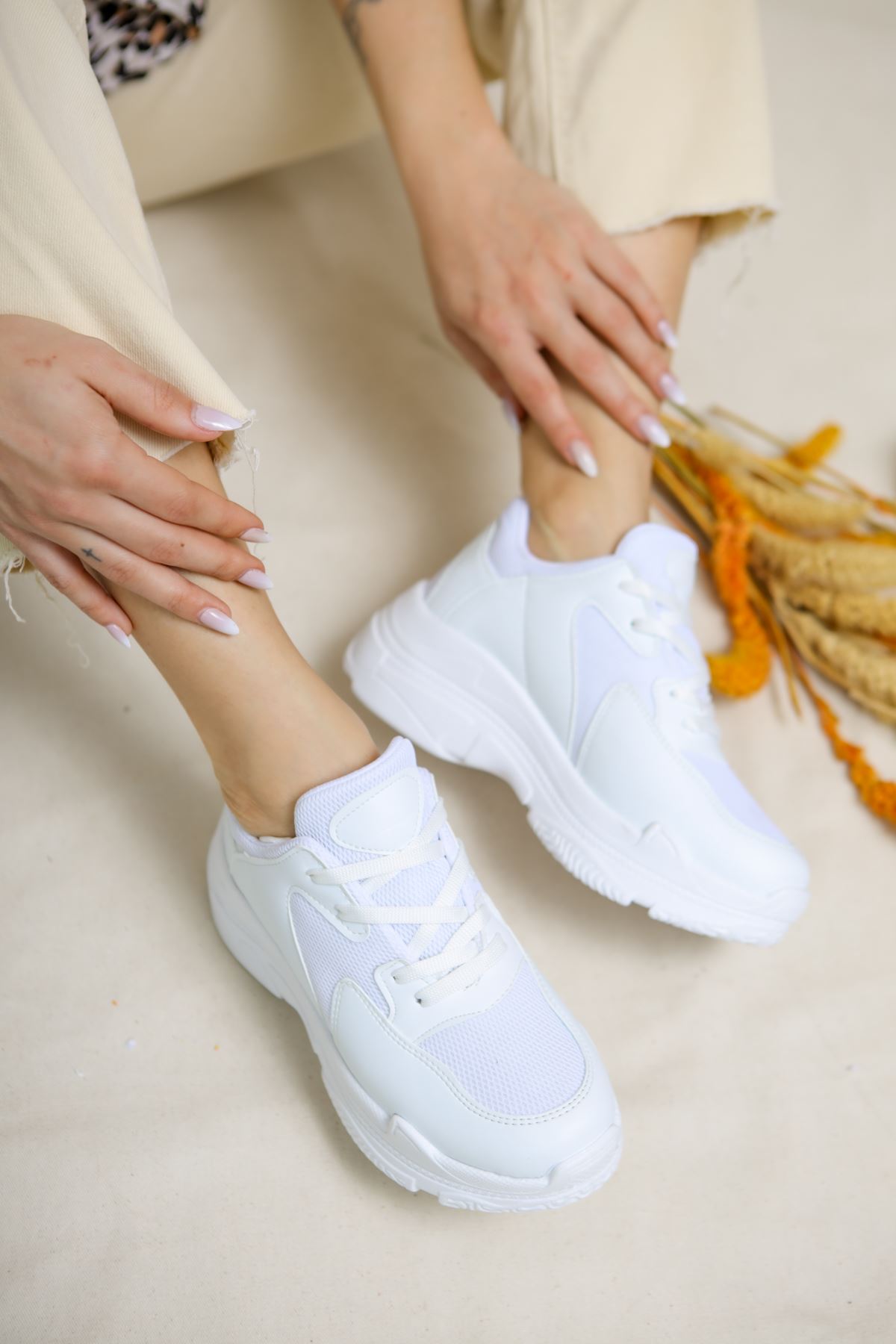 Loic Beyaz Kadın Spor Ayakkabı