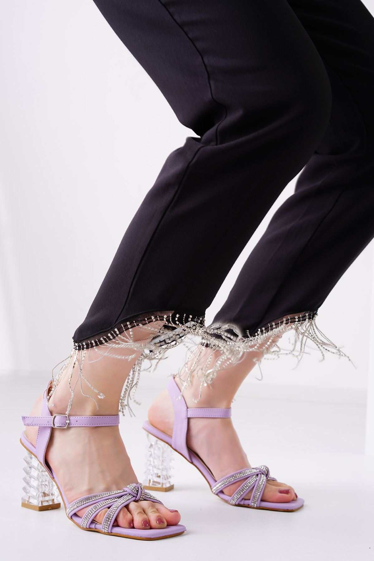 Aster Lila Şeffaf Topuklu Kadın Ayakkabı