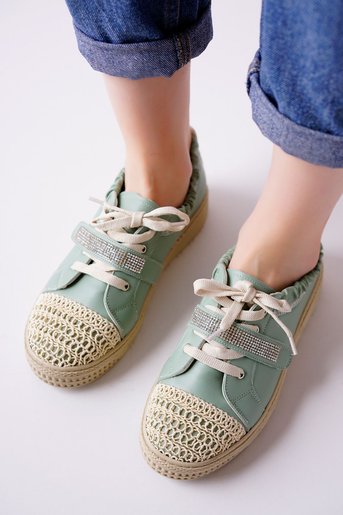 Antik Yeşil Kadın Spor Ayakkabı