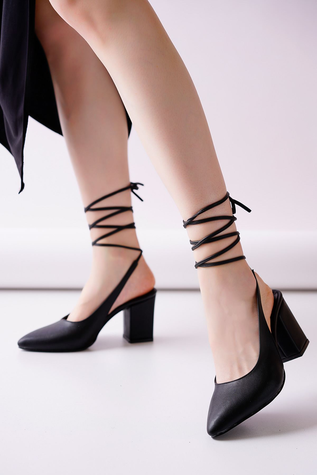 Callie Siyah Topuklu Kadın Ayakkabı