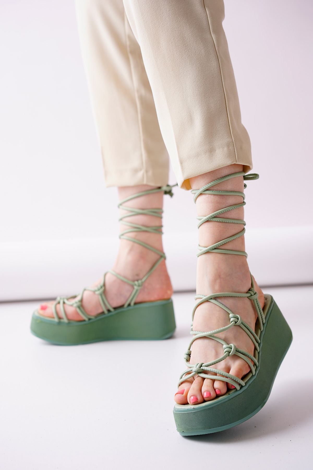Emmy Yeşil Topuklu Kadın Ayakkabı