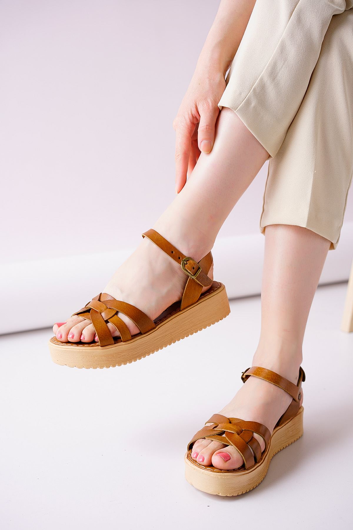 Olive Taba Hakiki Deri Kadın Sandalet
