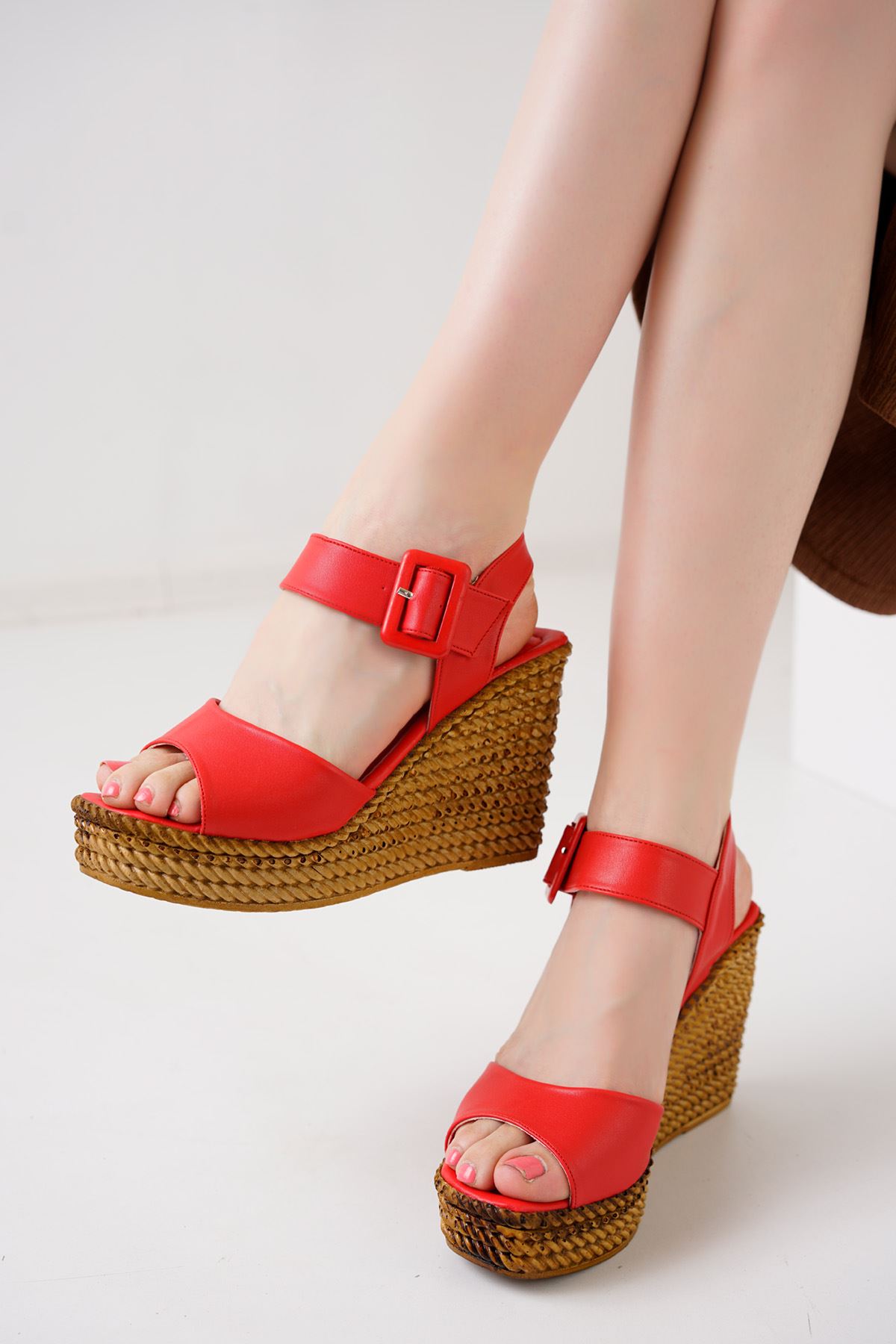 Evette Kırmızı Dolgu Topuklu Kadın Ayakkabı
