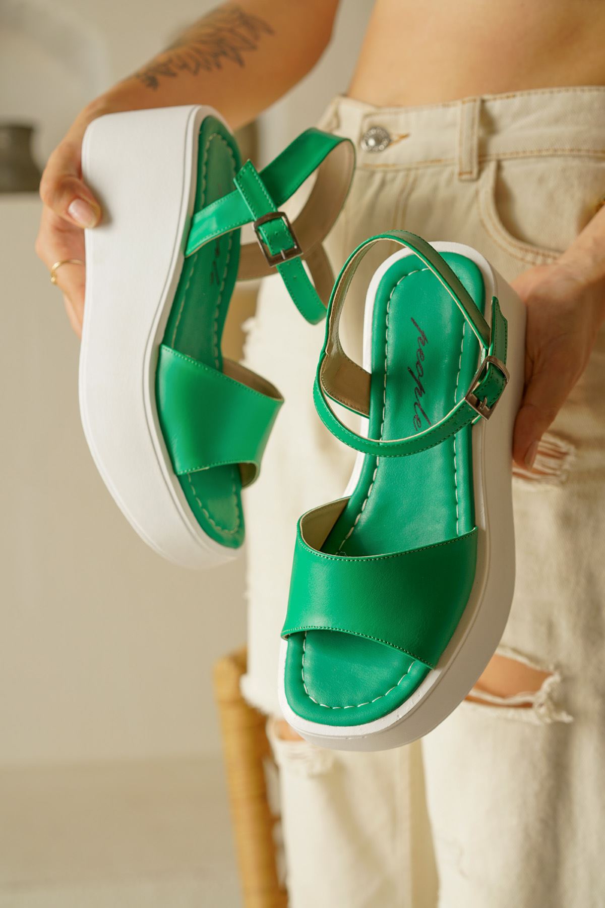 Sabrina Yeşil Mat Deri Dolgu Topuklu Kadın Ayakkabı