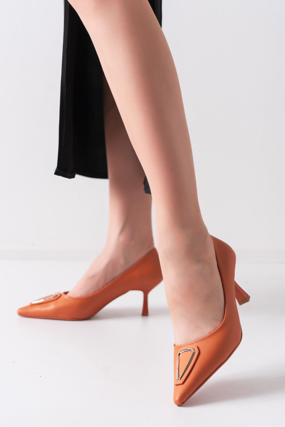 Alya Orange Mat Deri Kadın Kısa Topuklu Ayakkabı