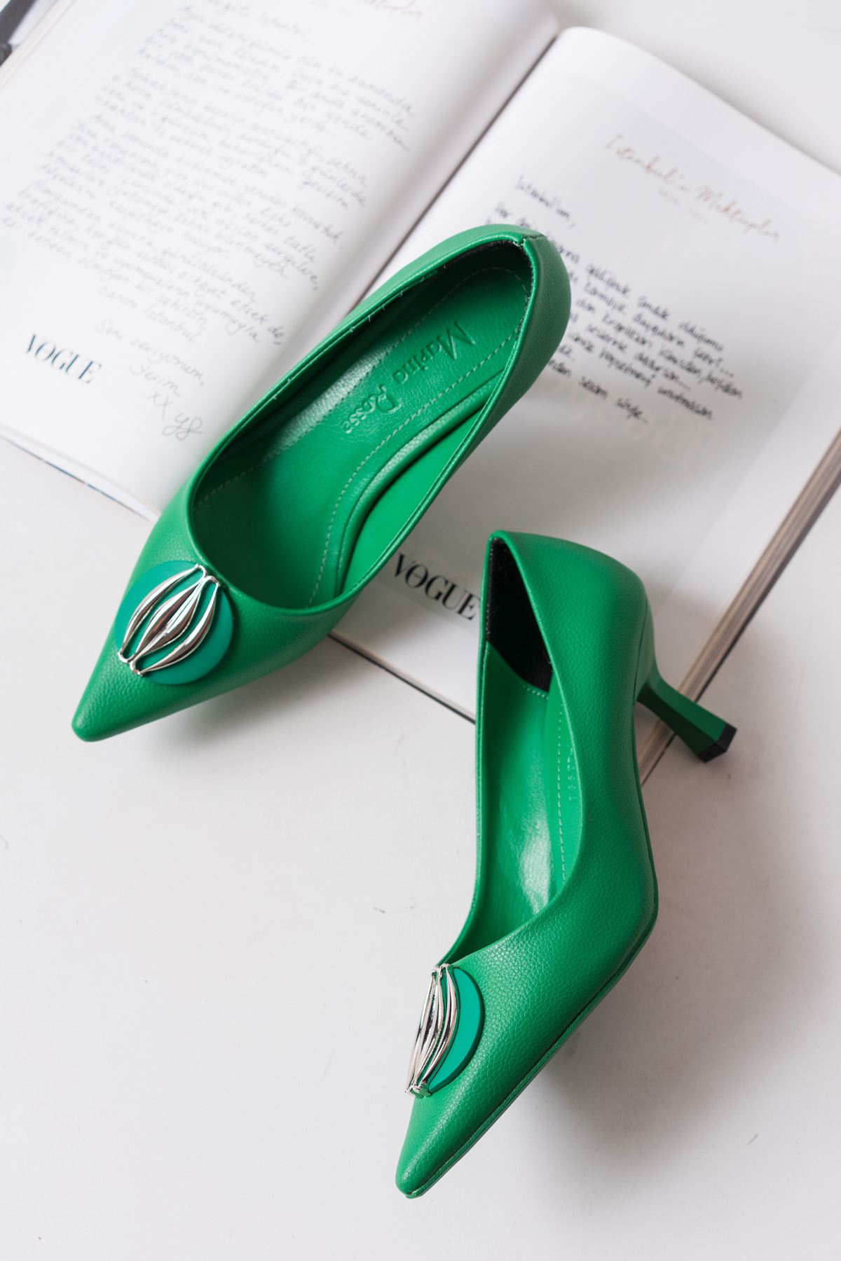 Collen Yeşil Mat Deri Kısa Topuklu Kadın Ayakkabı