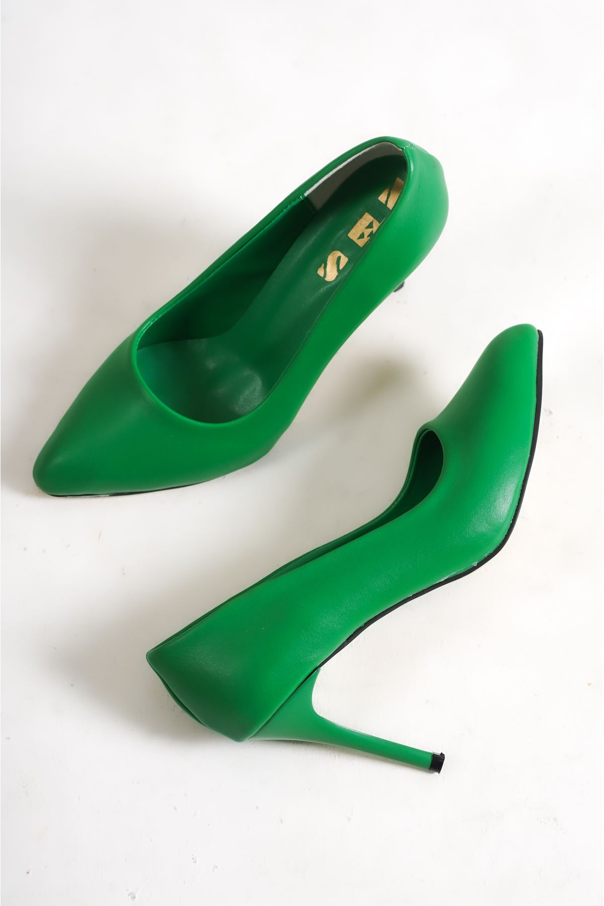 Richard Yeşil Mat Deri Kadın Topuklu Ayakkabı