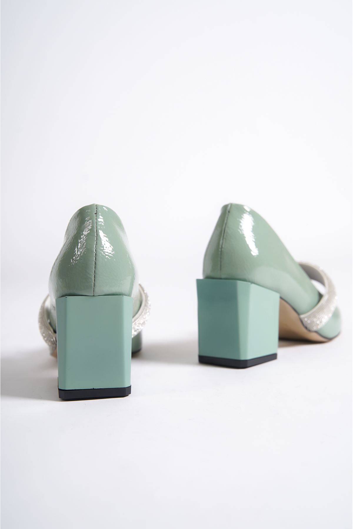 Mary Yeşil Rugan Topuklu Kadın Ayakkabı