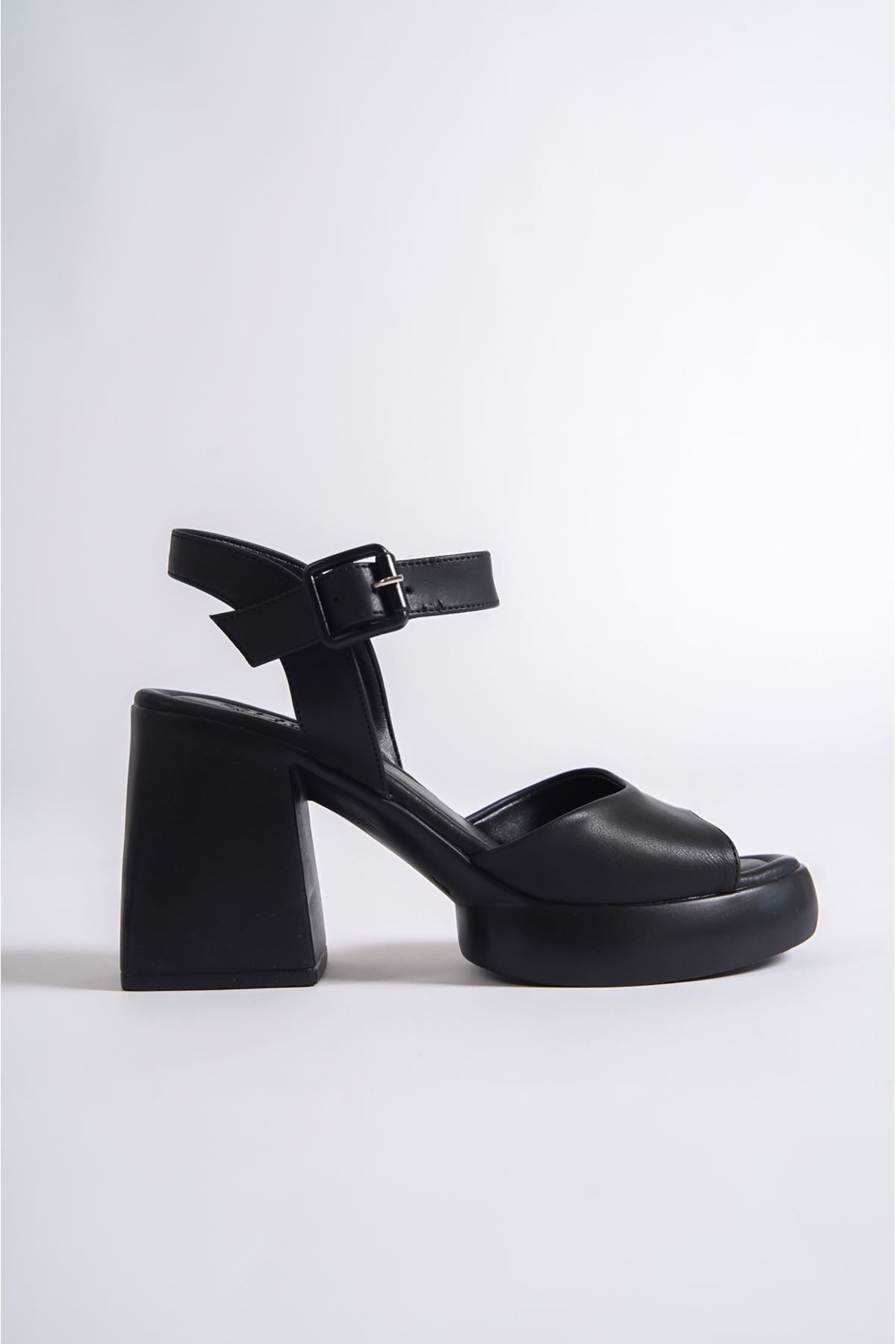Beau Siyah Mat Deri Plartform Topuklu Kadın Ayakkabı