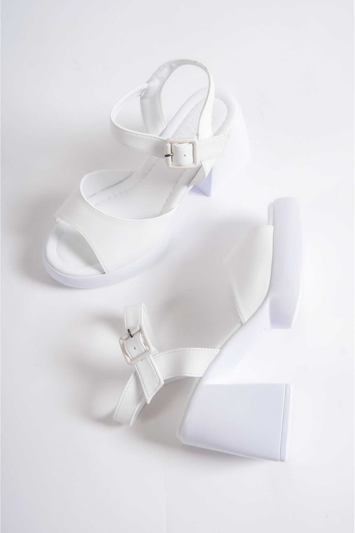 Beau Beyaz Mat Deri Plartform Topuklu Kadın Ayakkabı