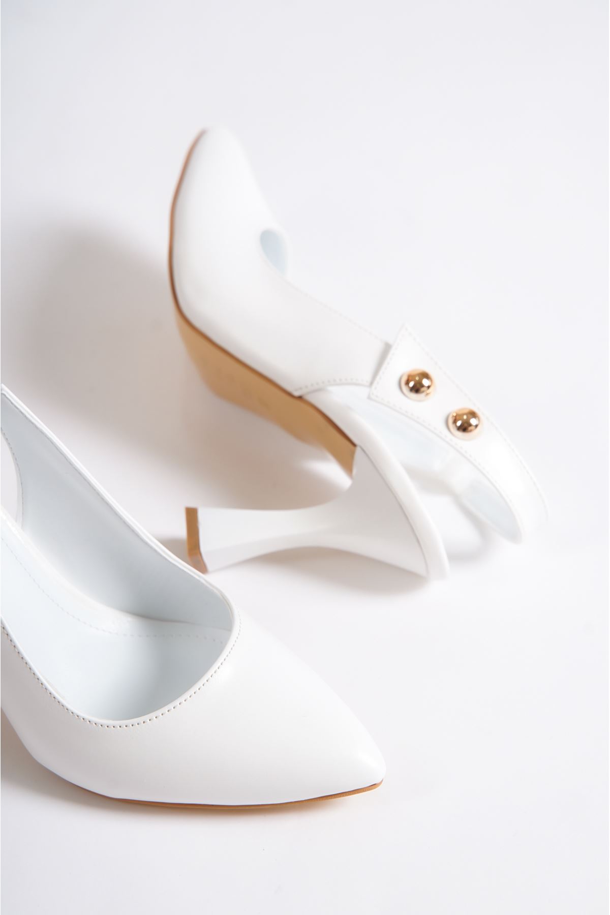 Danon Beyaz Mat Deri Topuklu Kadın Ayakkabı