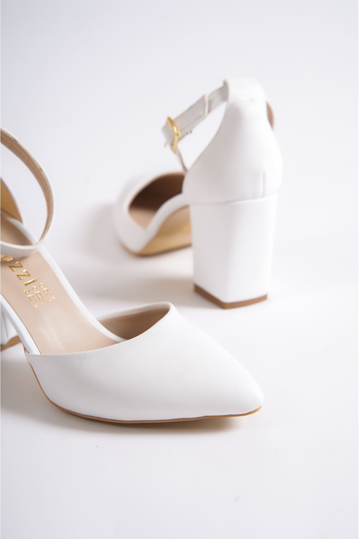 Banny Beyaz Mat Deri Topuklu Kadın Ayakkabı