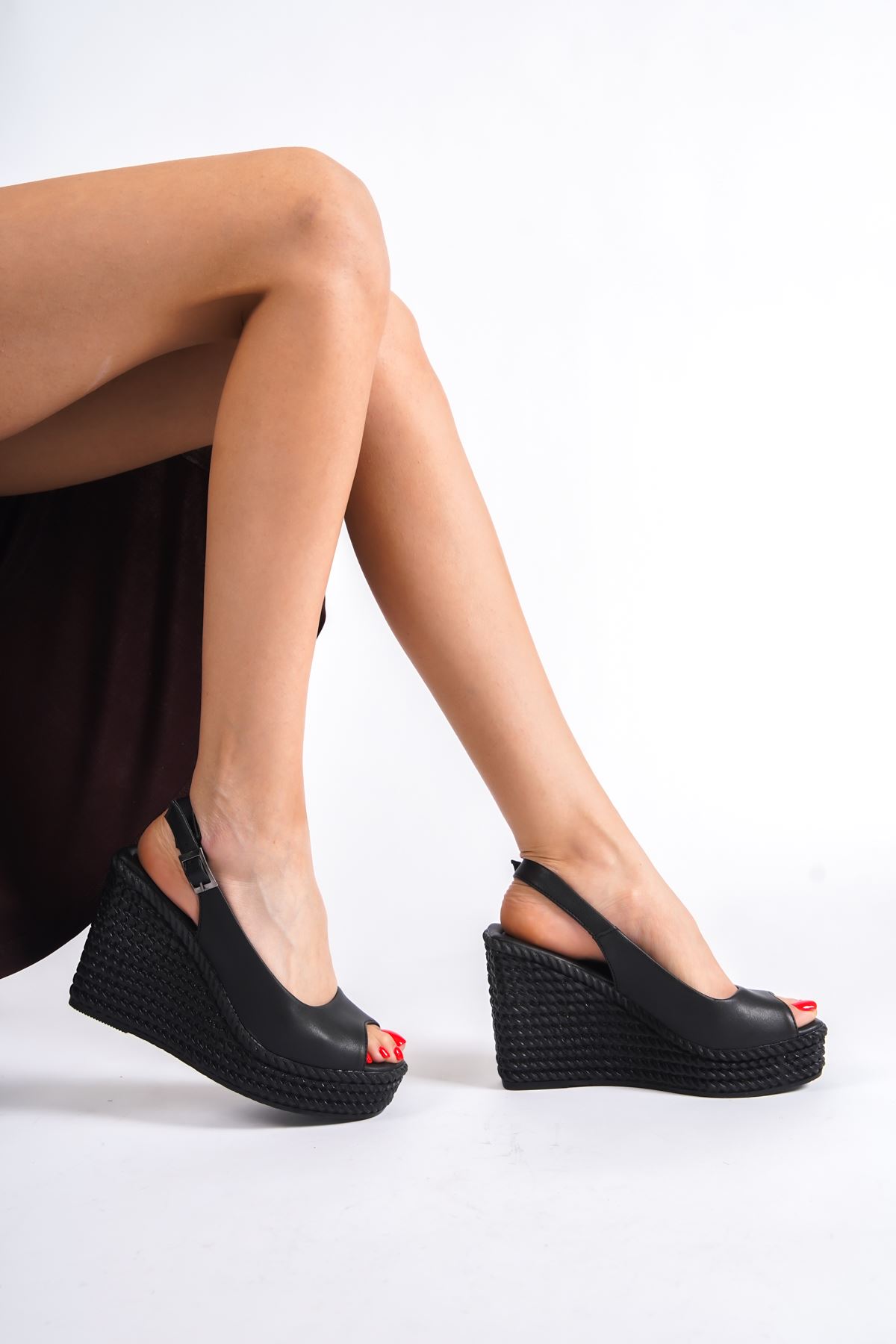 Cenny Siyah Dolgu Topuklu Kadın Ayakkabı