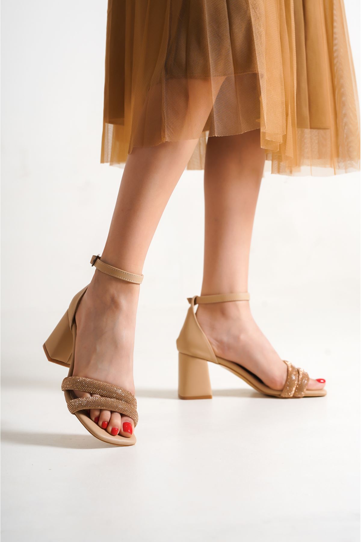 Evans Nude Taşlı Mat Deri Topuklu Kadın Ayakkabı