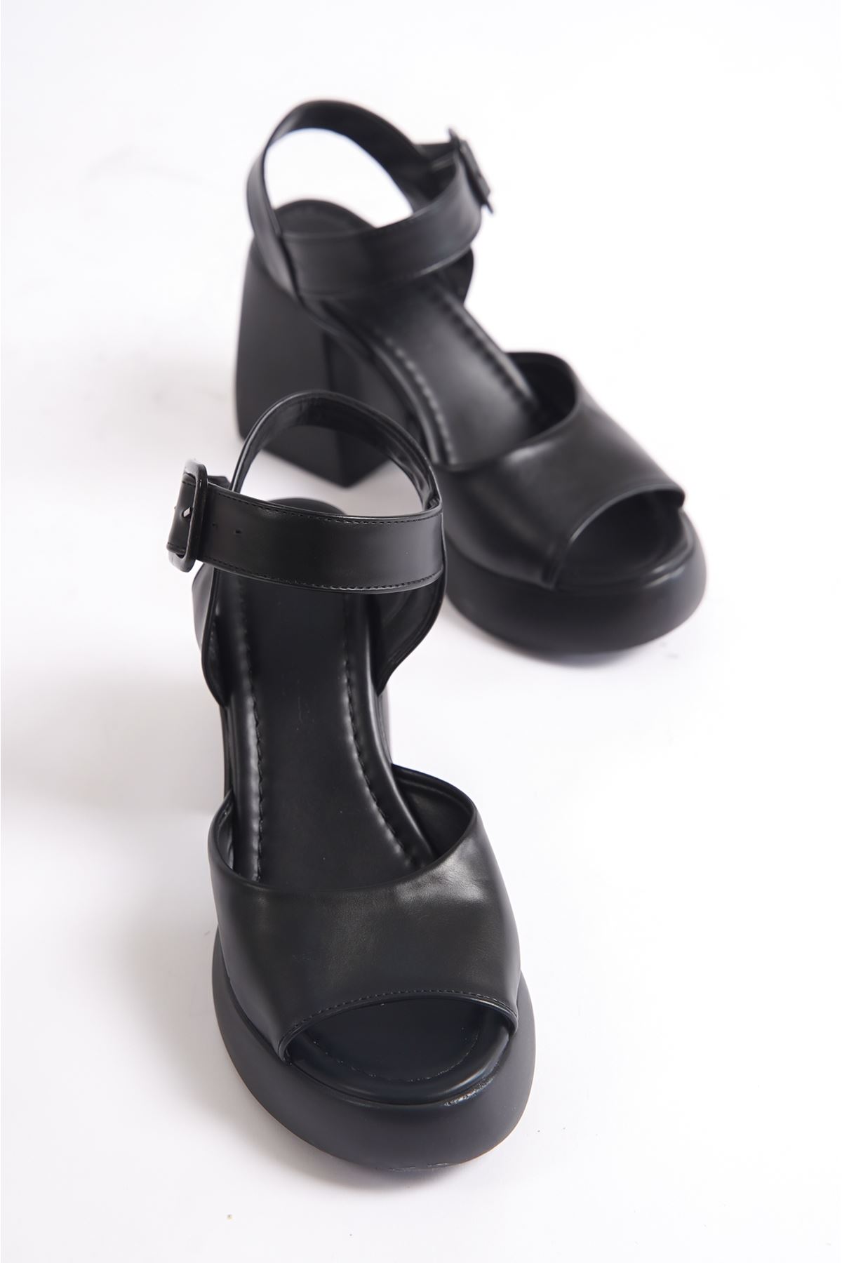 Carine Siyah Mat Deri Plartfom Topuklu Kadın Ayakkabı  