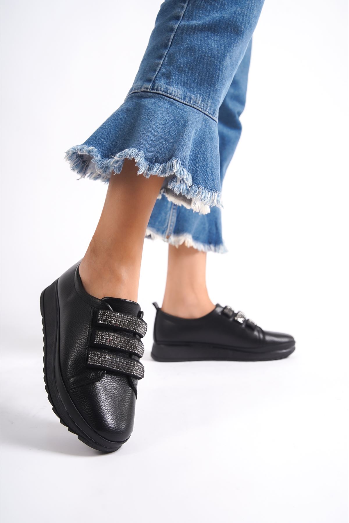 Lisa Siyah Taşlı Kadın Günlük Ayakkabı