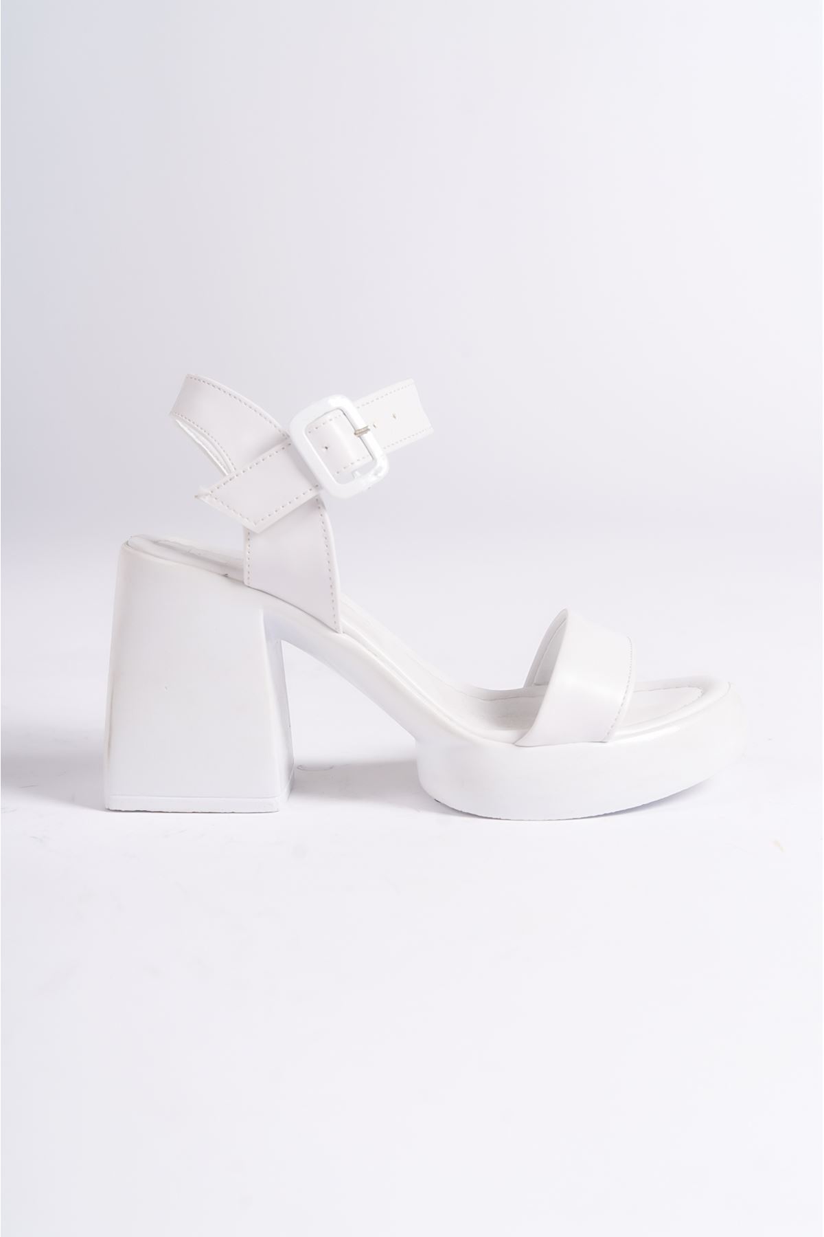 Louise Beyaz Mat Deri Plartfom Topuklu Kadın Ayakkabı  