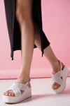 Garcia Beyaz Dolgu Topuklu Kadın Ayakkabı