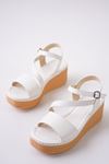 Almia Beyaz Dolgu Topuklu Kadın Ayakkabı