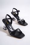 Andre Siyah Mat Deri Topuklu Kadın Ayakkabı