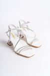 Aleksandra Beyaz Taşlı Topuklu Ayakkabı   