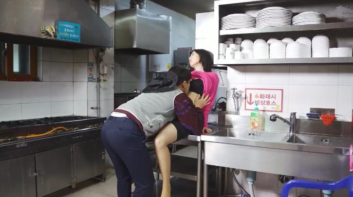 clip sex hà my Tiếng rên rỉ của em trong đêm